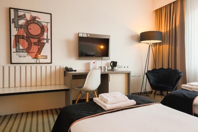 Standard Single Room image 2