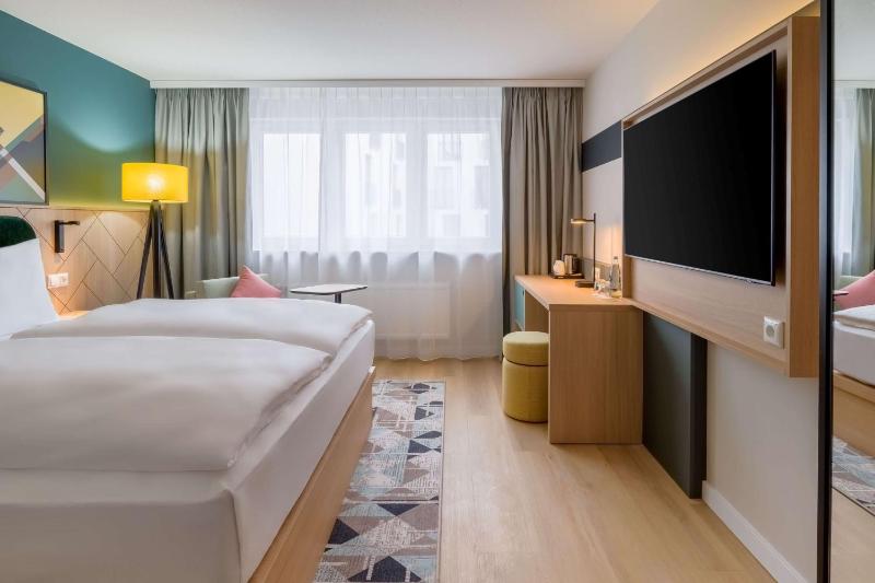 King Room image 1