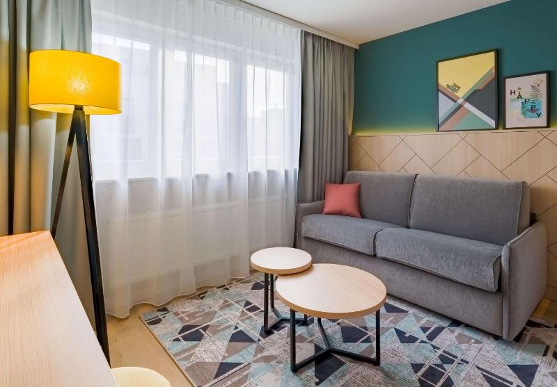 King Room with Kitchenette image 1