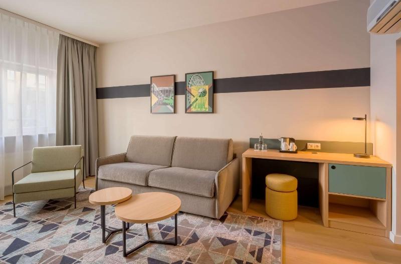 King Room with Sofa image 1