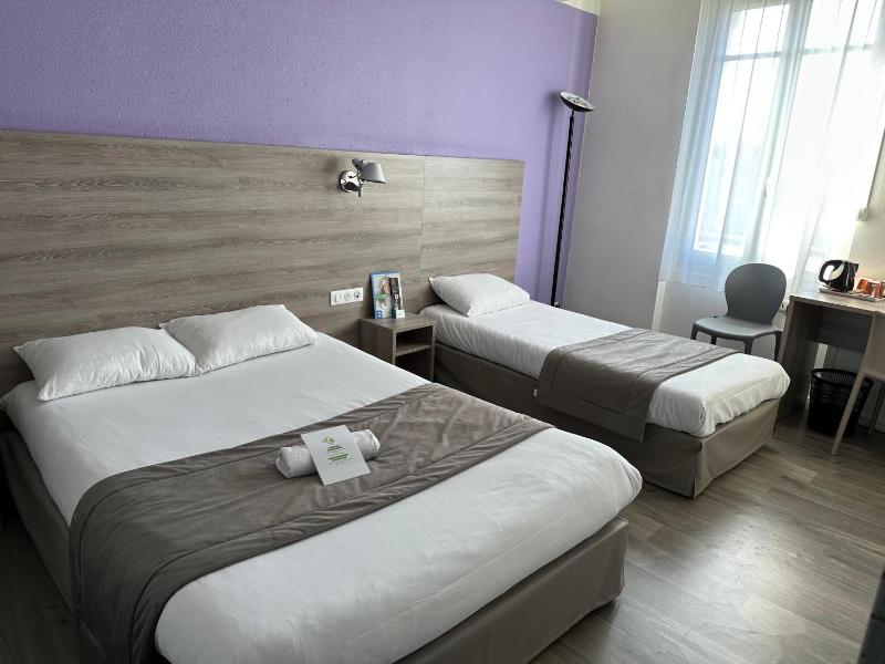 Triple Room image 1