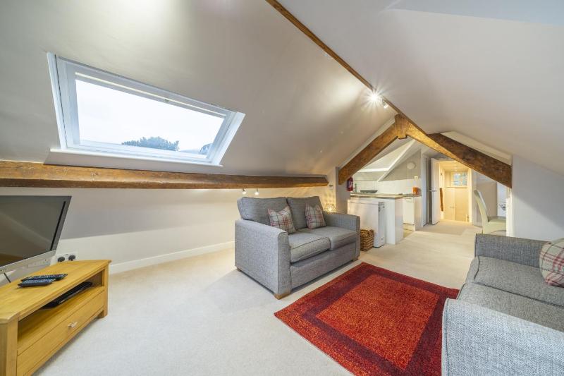 The Viewpoint - Stylish apartment in an elevated position in the centre of Ambleside - image 6