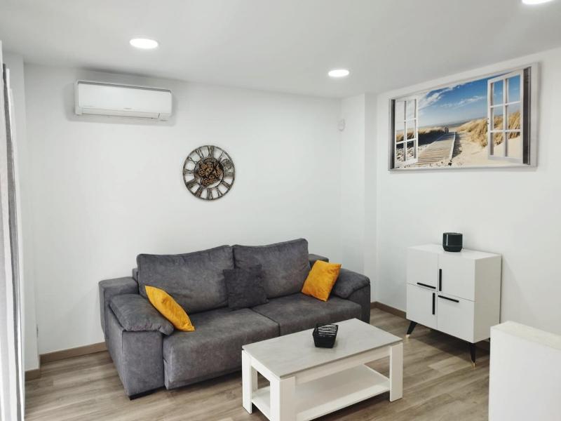 Apartamento céntrico con piscina Neptuno - image 19