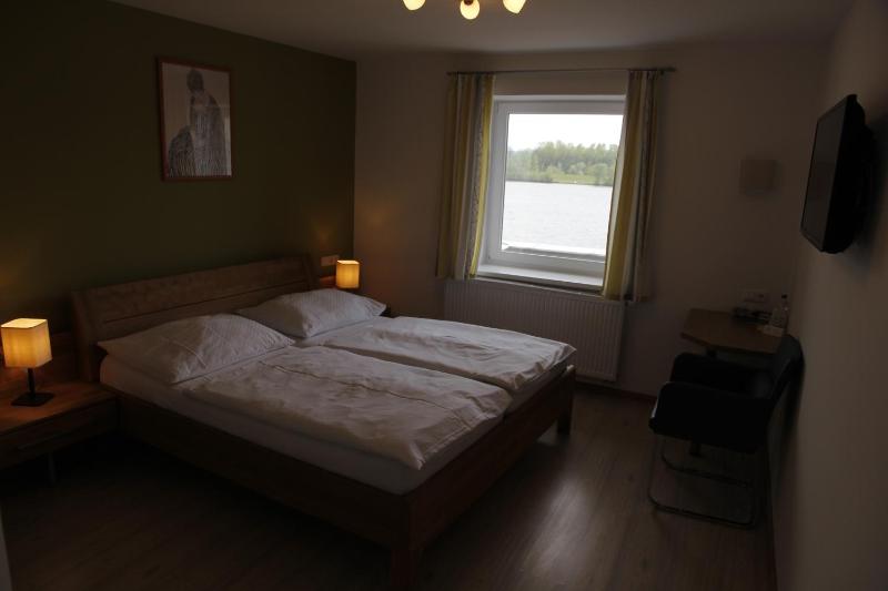 Double Room with Balcony image 1