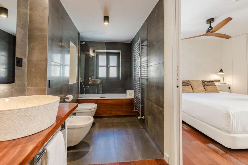 Suite Room image 3