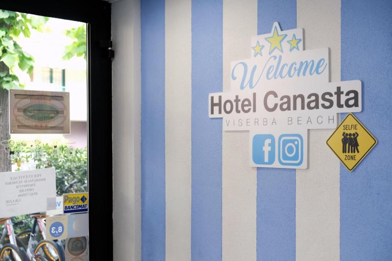 Hotel Canasta - image 21