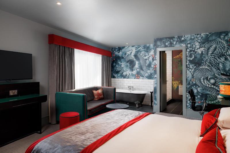 Club Deluxe Double image 4