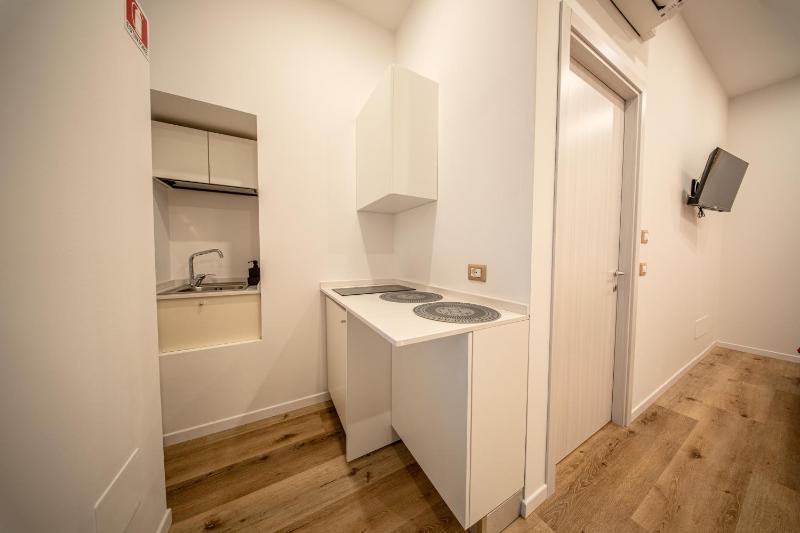 Perugia Apartments - image 23