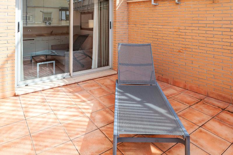 Family Suite with Balcony image 4