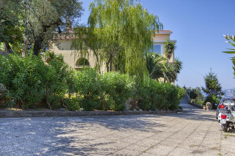 Villa Ferrara - image 24