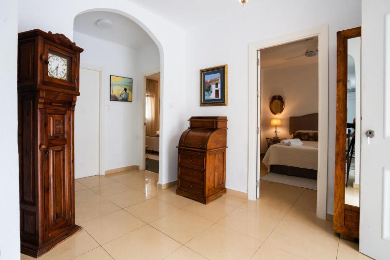 A&N Beachfront Terrace House on the Promenade - image 11