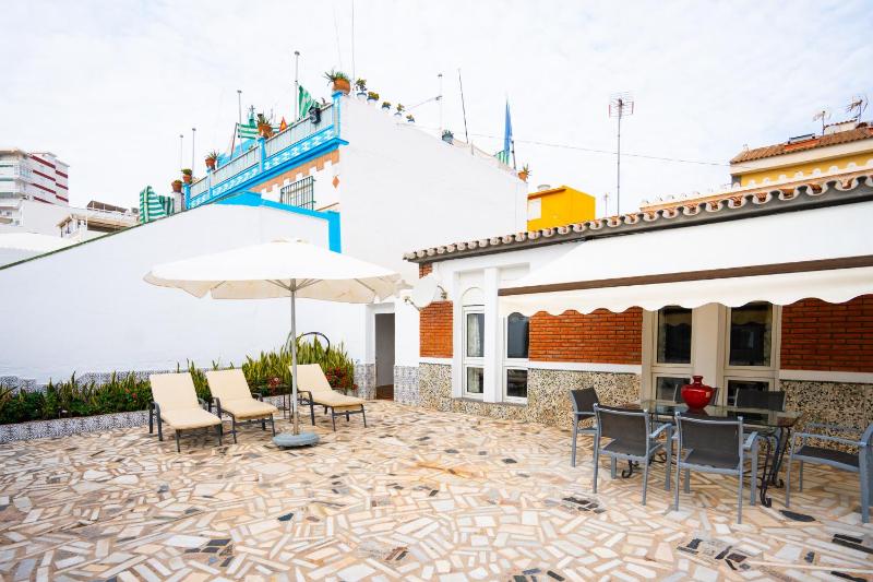 A&N Beachfront Terrace House on the Promenade - image 10