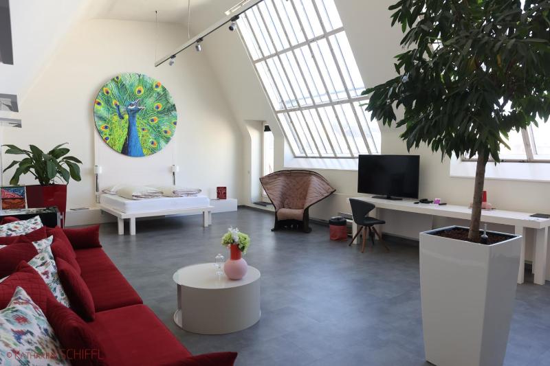 Loft Suite with Terrace image 3