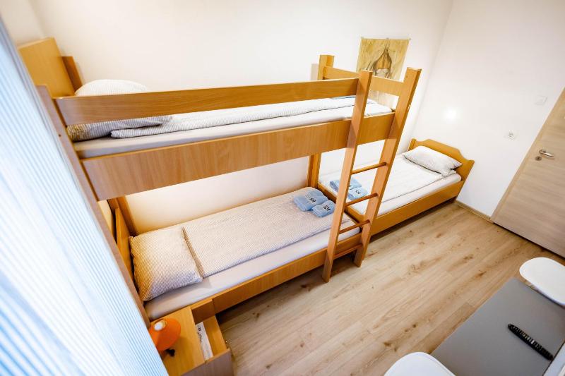 Triple Room image 4