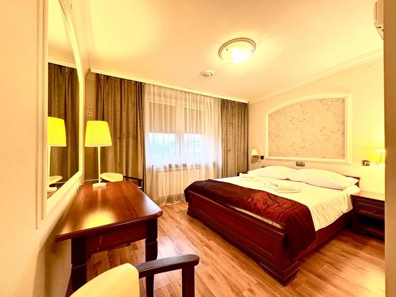 Suite Apartment image 1