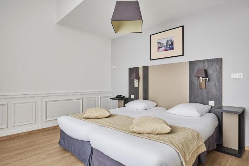 Superior Studio (2 Adults) image 2