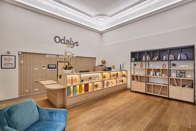 Appart'hôtel Odalys City - Montpellier Centre Gare Saint Roch - image 3