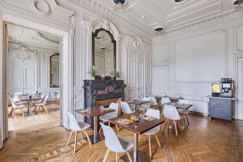 Appart'hôtel Odalys City - Montpellier Centre Gare Saint Roch - image 9