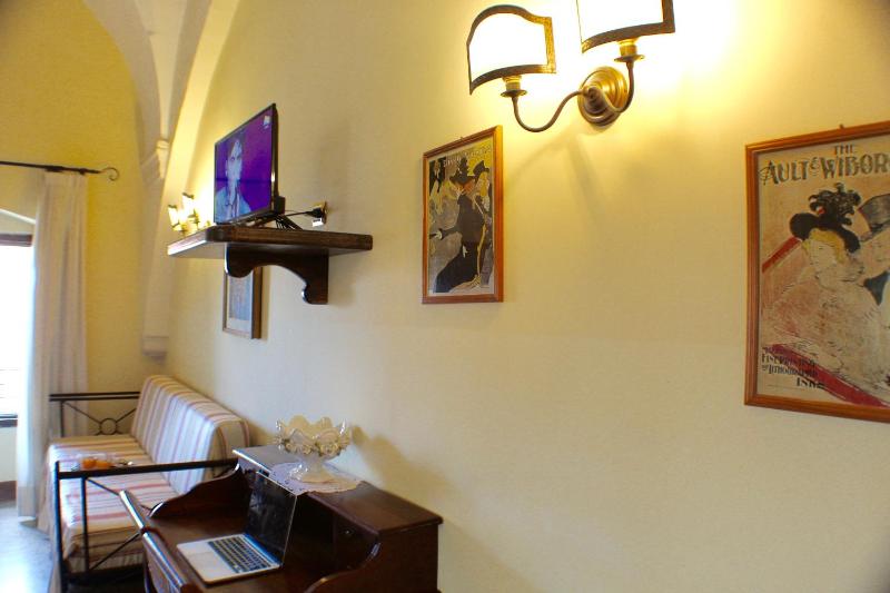 Triple Room image 3