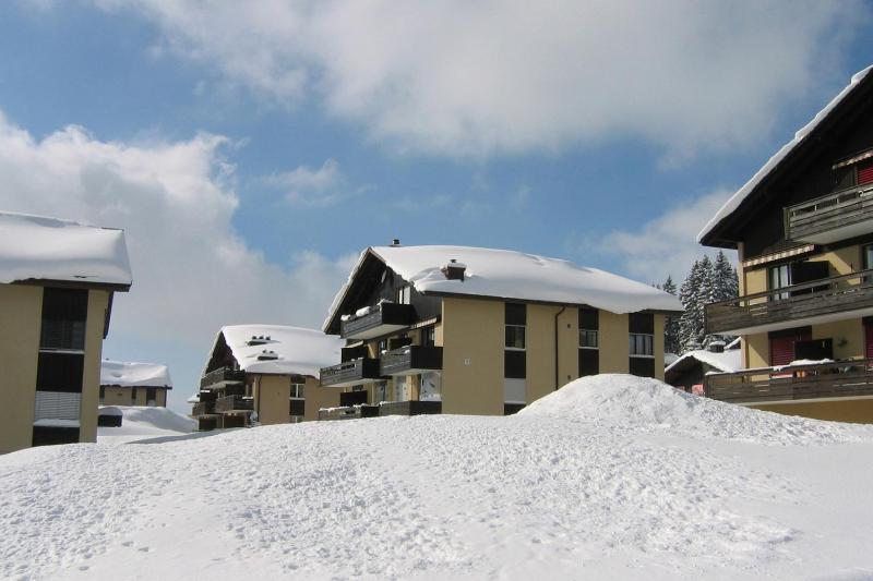 Apartment with Mountain View image 3