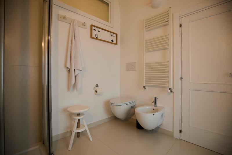 Double Room with Private Bathroom image 4