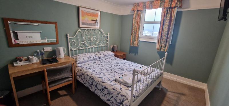 Budget Double Room image 1