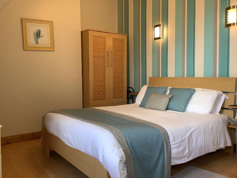 Spa Room 2 image 3