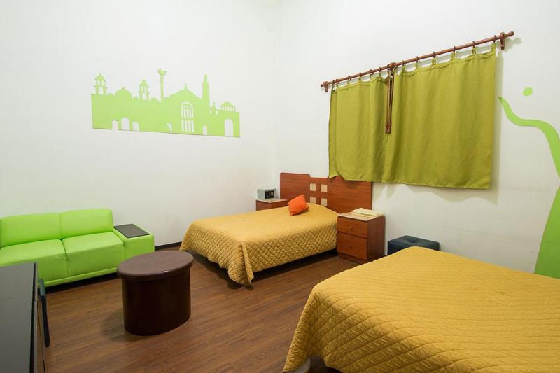 Hostal Amigo - image 7
