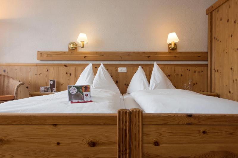 Doppelzimmer Budget image 1