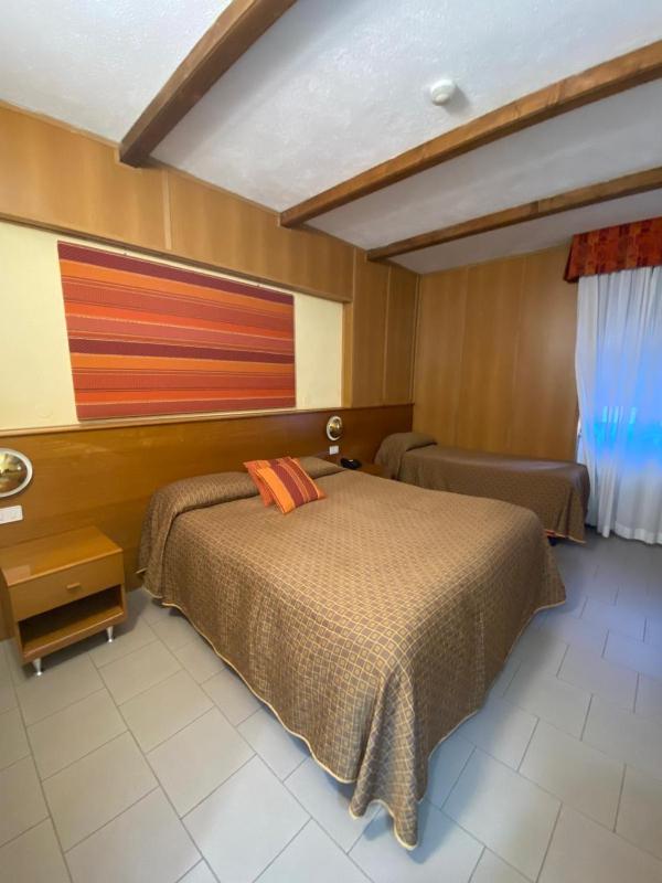 Triple Room image 1