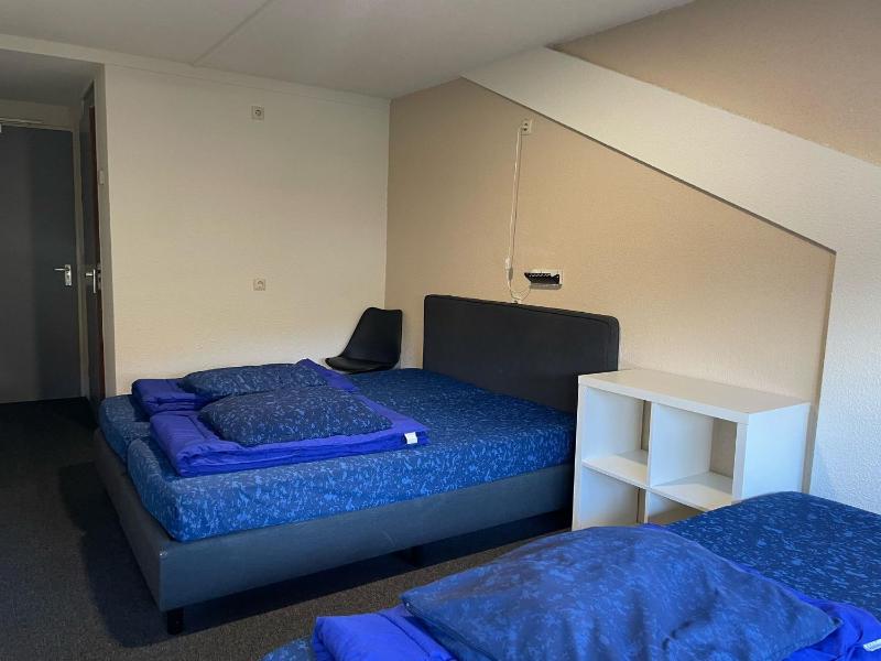 Triple Room with Bathroom image 3