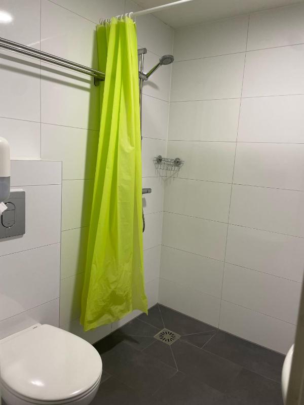 Triple Room with Bathroom image 2