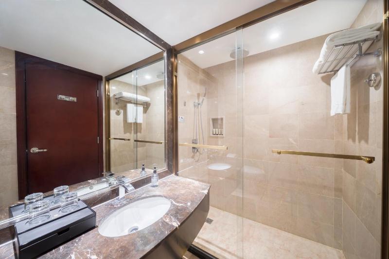 Wuhan Hongguang Hotel - image 17