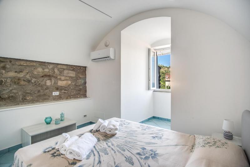 GOCCE VILLAS - Emerald Flat - image 16