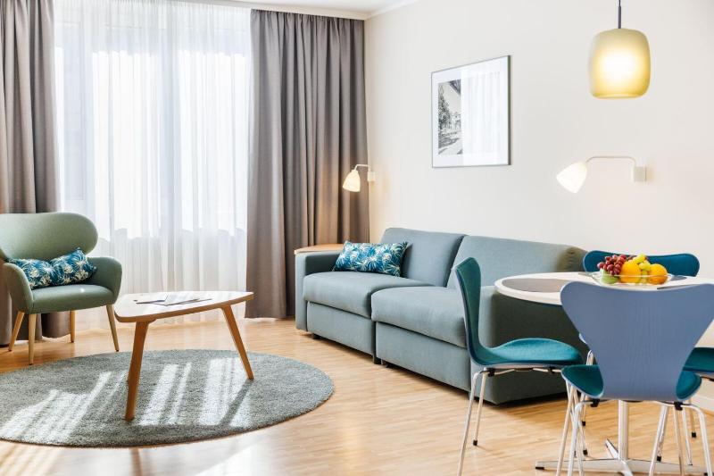 One-Bedroom Apartment image 3