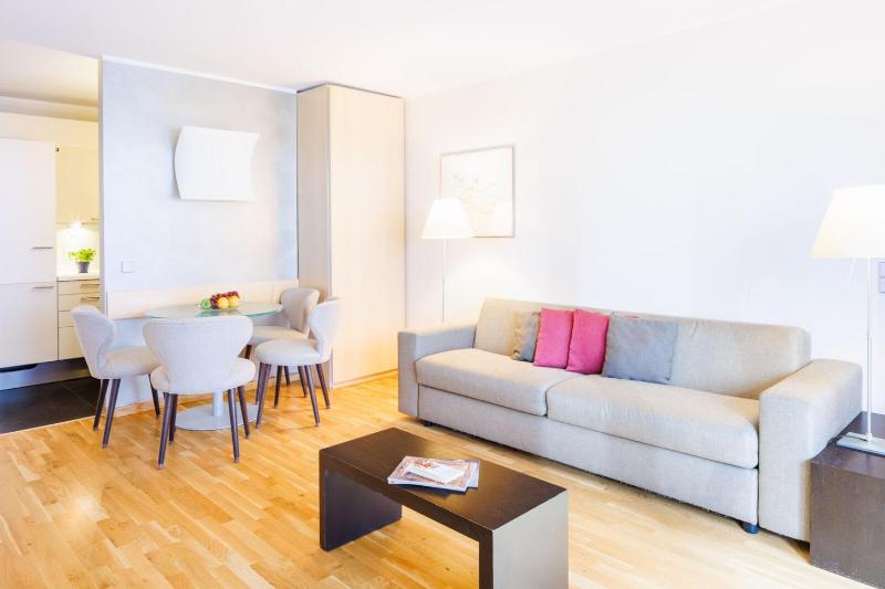 Comfort One-Bedroom Apartment image 3