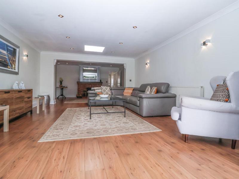 Little Wissett Aldeburgh - image 32