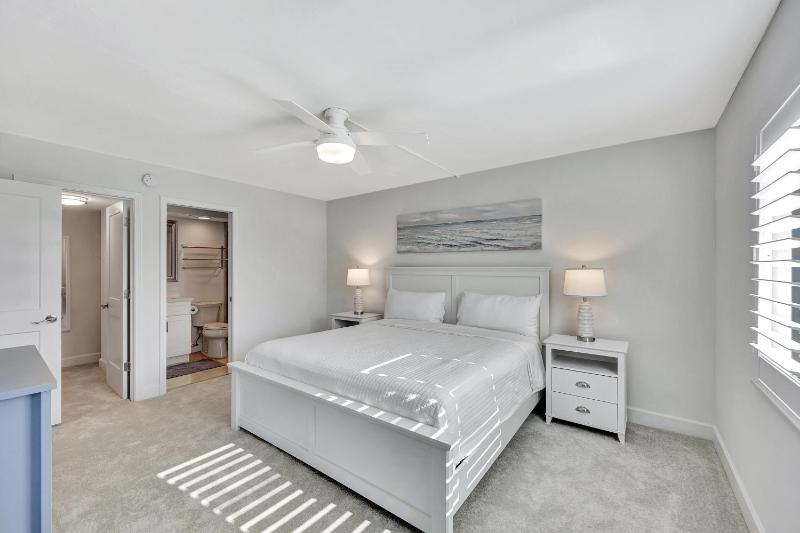 Sandpiper Beach 503 - image 5