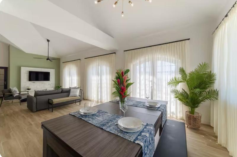 Luxury Oceanview Penthouses with a Rooftop Pool - image 6