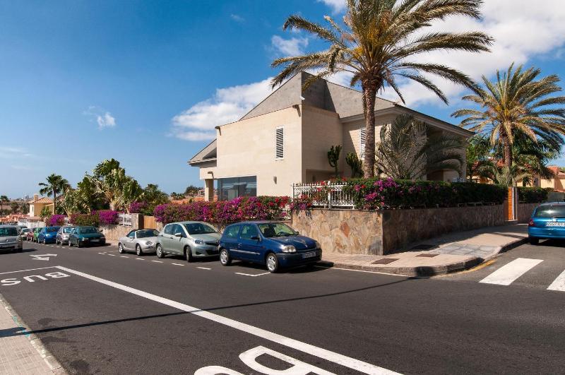 Sonnenland House for 12 by VillaGranCanaria - image 15
