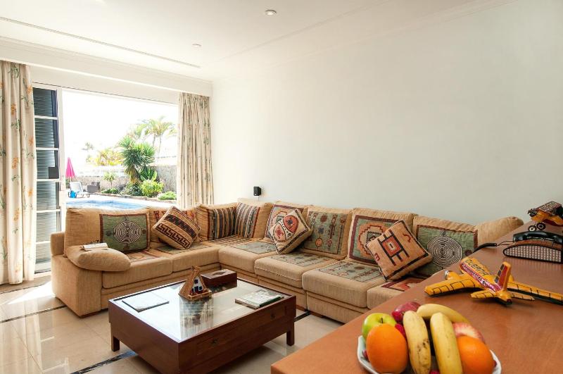 Sonnenland House for 12 by VillaGranCanaria - image 28