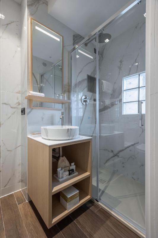 Single Room image 1