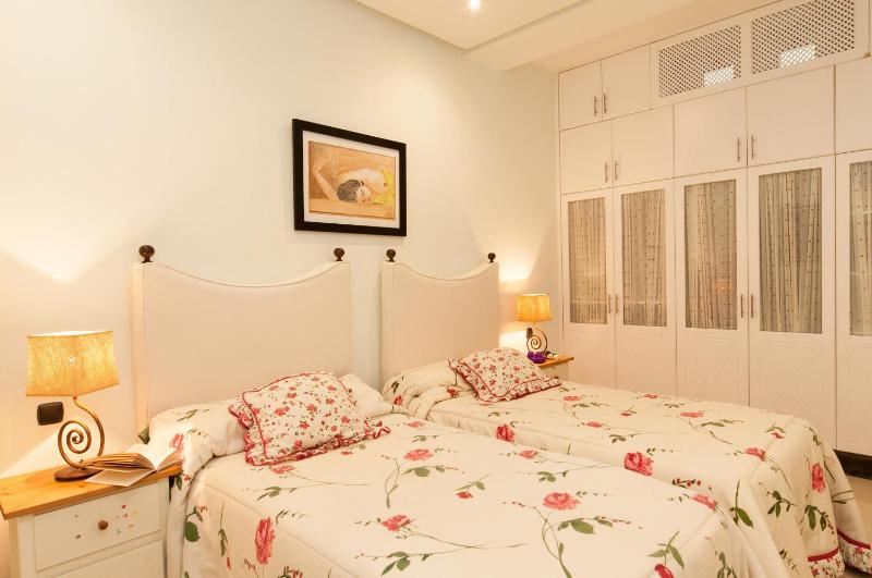 Sonnenland House for 12 by VillaGranCanaria - image 24