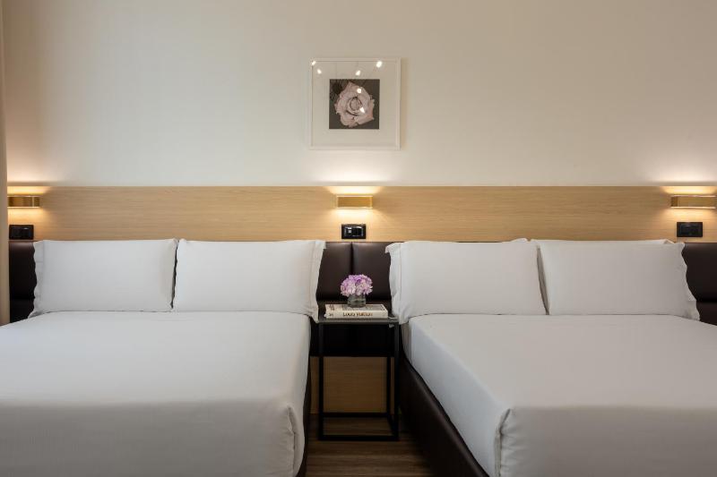 Family Room image 2