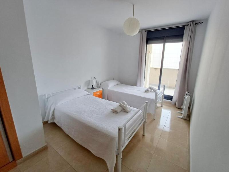 A H Rentals Garbi Apartamento con parking - image 13
