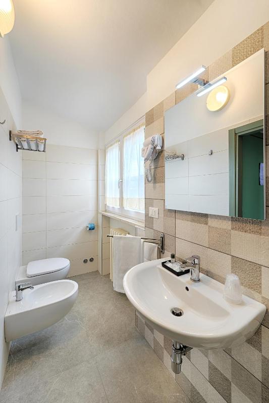 Double or Twin Room image 1