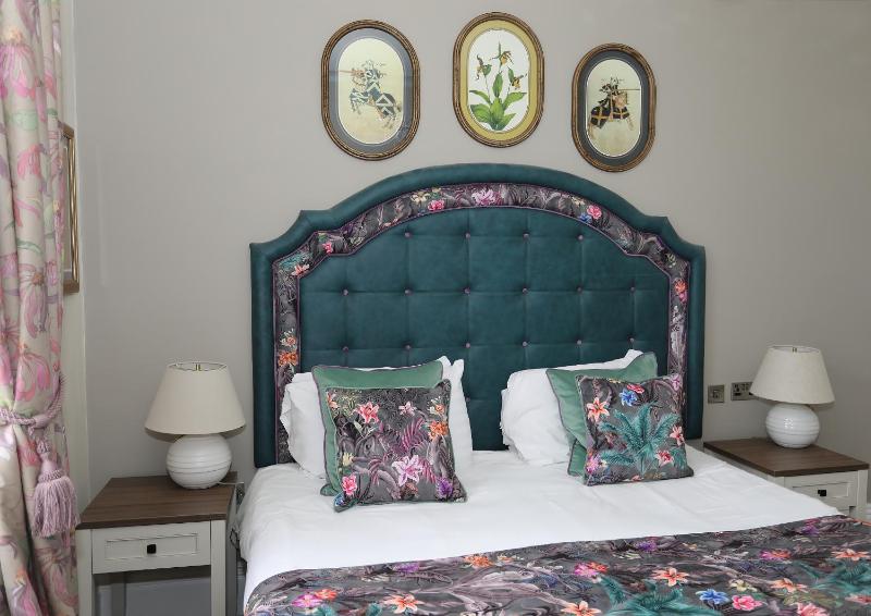 Double Room image 1