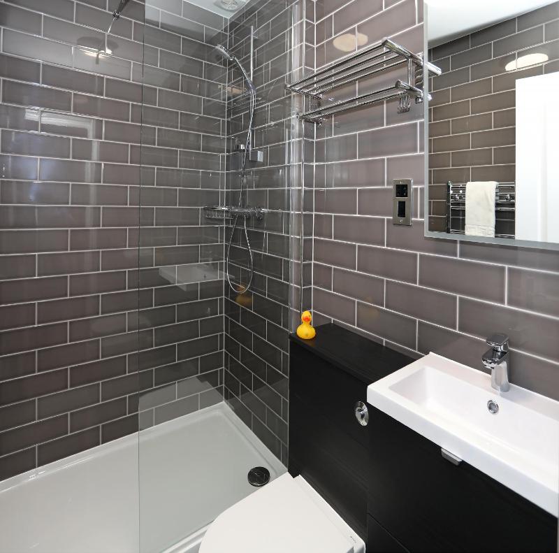 Twin Room image 1