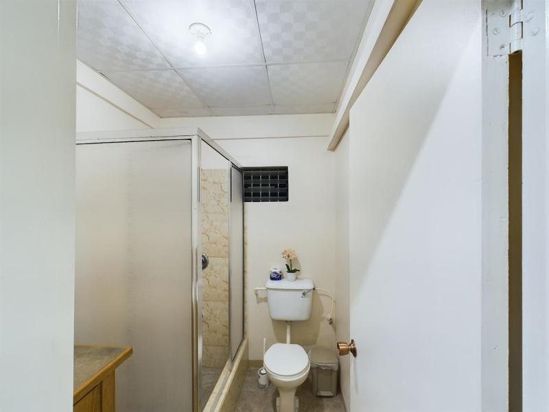 2 Bedroom Apartment close to POS - image 10