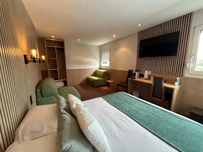 Suite image 3